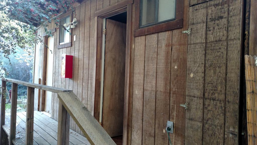 Hotel Hobbit Hut Geyserville Esterno foto